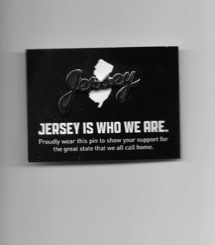 New Jersey Devils “Jersey” Pin 2016-17 Season Ticket Holder Exclusive Cover