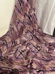 1 mtr lilac printed georgette dress chiffon fabric..58”wide (147cm) - Picture 1 of 9