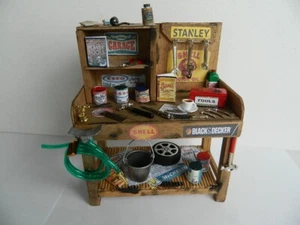 (HH10) 1/12th scale DOLLS HOUSE HANDMADE TOOL/WORK BENCH with ACCESSORIES - Picture 1 of 10