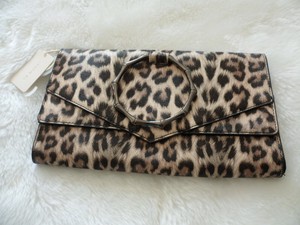 tegan medium satchel