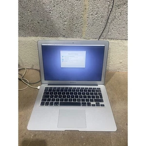 Apple MacBook Air A1369 Laptop Silver USB 13.3" LED-Backlit Display - For Parts - Picture 1 of 17