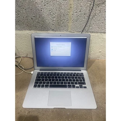 Apple MacBook Air A1369 Laptop Silver USB 13.3" LED-Backlit Display - For Parts - Image 1 of 4