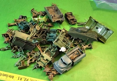 ENORME LOTE DE FIGURAS DEL EJÉRCITO DE EE. UU. PAYTON 45 MM, TANQUES, TIENDAS DE CAMPAÑA, JEEPS, CAÑONES, ETC. Foto 1 de 4