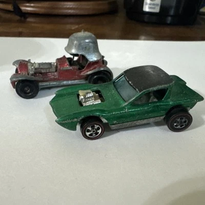 Hot Wheels Redline Python Green 1968 HK + Red Baron 1969 HK - Image 1 of 4