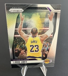 👑 2024-25 Panini Prizm - LeBron James #130 Prizm SP Lakers Chalk Toss Iconic - Bild 1 von 2