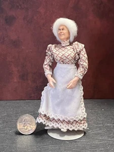 Dollhouse Miniature Doll Lady Grandmother 1:12 inch scale C116 Dollys Gallery - Picture 1 of 4