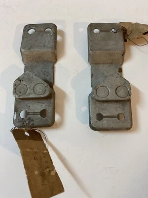 Camión Chevy GMC 1960-1963 y puerta suburbana Striker par 3757762 3757761 Foto 1 de 2