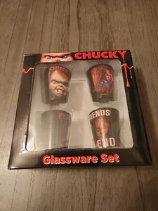Juego de 4 cristalería Chucky Childs Play Shot Glass en caja nuevo en caja horror plata búfalo - Imagen 1 de 3
