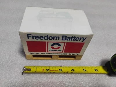 Bloc de notas de escritorio con batería AC Delco Freedom-promoción publicitaria Foto 1 de 4