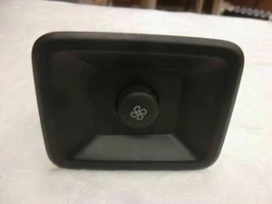 Rear FAN Switch Volvo XC90 04 05 06 07 08 09 2009 2008 2007 2006 2005 2004 - Picture 1 of 2