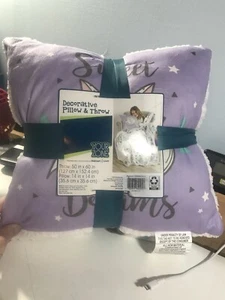 Kids Pillow & Throw NWT Combo Blanket Throw Plush Blanket 50 X 60 - Picture 1 of 2