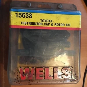 WELLS TOYOTA 15638 DISTRIBUTOR CAP & ROTOR KIT - Picture 1 of 2