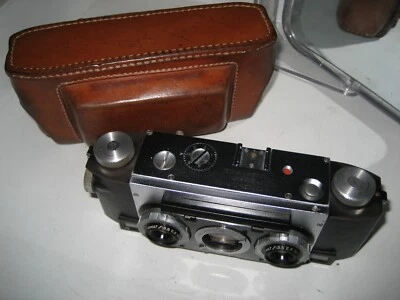 FUNDA ESTÉREO REALISTA F3.5 INC INSCRITA H. COBDEN TURNER Foto 1 de 4