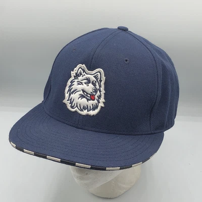 Gorra de béisbol ajustada Nike Uconn Huskies talla 7 1/4 1991 Greats & Glory Cap Foto 1 de 4