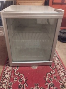 Husky Stella Artois Table Top Mini Fridge - Picture 1 of 5