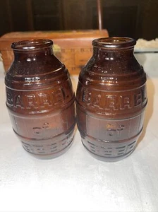 2 Barrel Of Beer Bottle - Brown Wide Mouth Glass Bottle Vintage 1974 - Picture 1 of 9