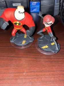 Disney Infinity 1.0 2.0 3.0 Mrs Incredibles Elastigirl Figur & Mr Incredible - Bild 1 von 1