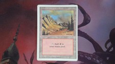 1X Mountain Revised Edition SEE PICTURES MISCUT MTG CARD