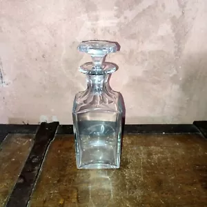 carafe whisky en cristal Baccarat modèle harcourt ancienne non signé - Picture 1 of 9