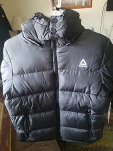 Jungen Reebok Puffmantel Größe S Schwarz⭐⭐⭐⭐⭐ - Bild 1 von 6
