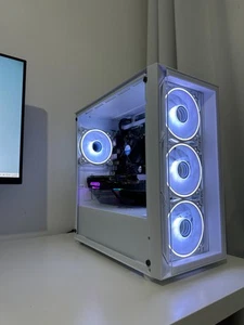 Gaming PC Intel i7 NVIDIA RTX 3050 32GB RAM 1TB SSD Windows 11 WiFi White - Afbeelding 1 van 11