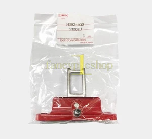 One New IDEC HS9Z-A3S Safety door latch - Picture 1 of 3