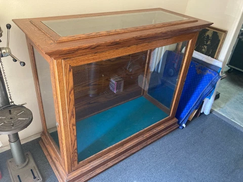 Large Antique Oak and Glass Display Cabinet in Great Condition Cover