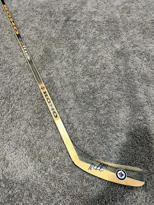 Palo de hockey autografiado firmado por NIKOLAJ EHLERS Winnipeg Jets certificado de autenticidad Foto 1 de 2