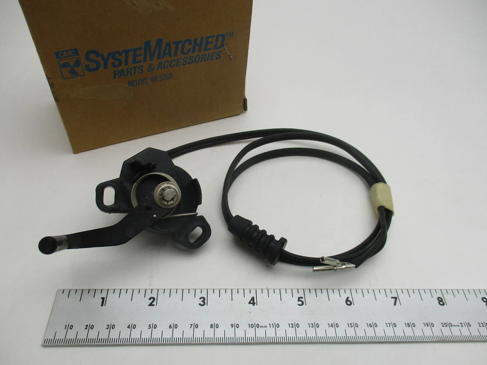 984739 0984739 - Unidad de envío de molduras OMC Evinrude Johnson Foto 1 de 1