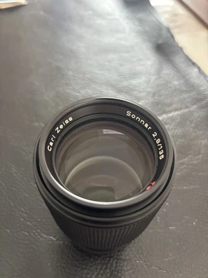 [Near Mint] Carl Zeiss Sonnar T* 135mm F2.8 Camera Lens - Image 1 of 4