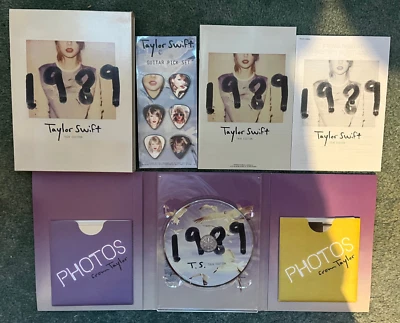Taylor Swift – 1989 (Tour Edition) JAPAN CD 20 PHOTOS + 6 GUITAR PICKS - NO OBI - Image 1 of 4