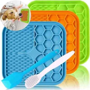 KWISPEL Licking Mat for Dogs and Cats, Lick Mats with Suction Cups - Picture 1 of 6