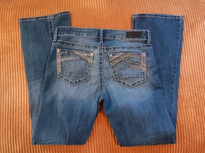 Daytrip Lynx Bootcut Jeans Womens Size 30R Blue Medium Wash Denim Pants (Ji) - Image 1 of 4