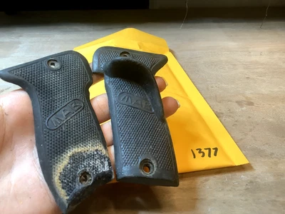 Empuñaduras MAB Modele D 1377 Foto 1 de 4