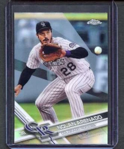 Nolan Arenado 2017 Topps Chrome RIFRATTORE #102 Colorado Rockies - Foto 1 di 2