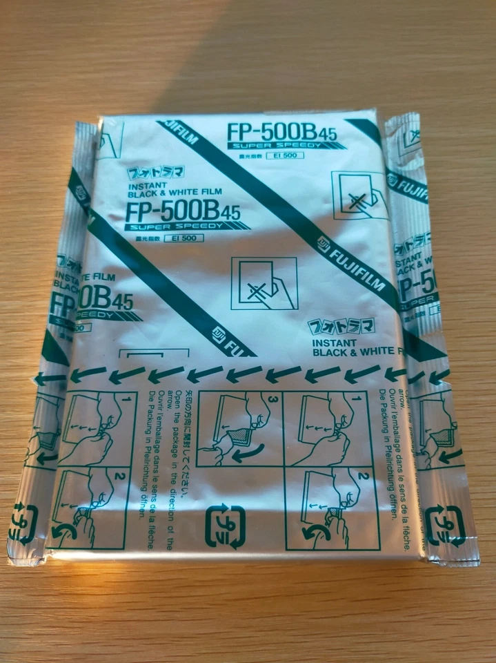 Fujifilm Fuji FP-500B45 Instant Film 2006-05 - Image 1 of 3