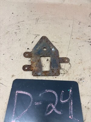 Camión Ford 1973 72 73 79 80 F100 F150 F250 F350 ¡Montaje de bote de vapor de combustible evap! Foto 1 de 4