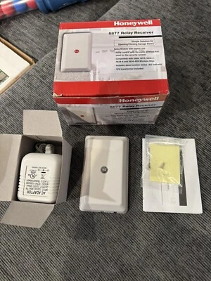 Honeywell 5877 Wireless Garage Door Relay Receiver - Lynx Touch - Z-wave - Image 1 of 4