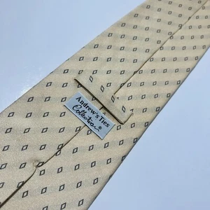 Corbata de seda texturizada Andrew's Ties Taupe con diamantes grises 60,5x4"" nueva sin etiquetas - Imagen 1 de 13