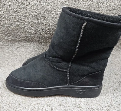 UGG Ultimate Short Boots Womens Size 9 Black Suede Leather Sheepskin Lined 5275 - Image 1 of 4