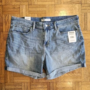 Firma Levi Strauss & Co. Jeans corti super strech Demin Mid Rise 5" - Foto 1 di 8