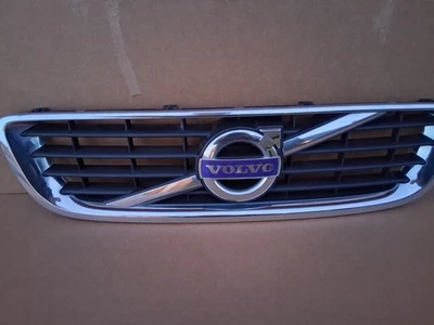 Parrilla delantera cromada original OEM Volvo S40 V50 C30 R-Design 2008-2011 Foto 1 de 4