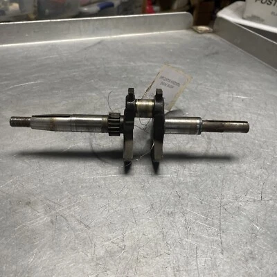 OEM GOOD USED 3HP CLINTON HORIZONTAL ENGINE 350JOAF CRANKSHAFT 7800 - Image 1 of 4