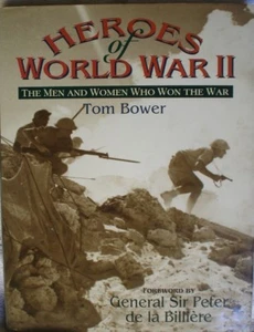 BOOK HEROES OF WORLD WAR 11 ILLUSTRATED MILITARY 144 PAGES ILLUSTRATED - Picture 1 of 3