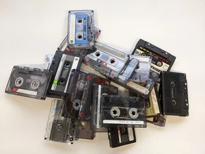 Lote de 20 casetes de audio de sesgo normal 60 y 90 min - USADOS - VENDIDOS COMO EN BLANCO - Imagen 1 de 2