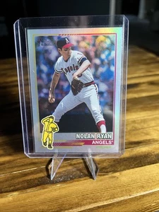 2025 Topps Heritage Nolan Ryan Redefined Silver Foil Insert #76R-2 - Picture 1 of 2