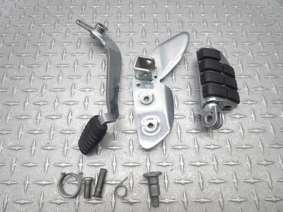 2010 09-17 Triumph Speedmaster Front Right Rearset Brake Pedal Foot Peg Bracket - Image 1 of 4
