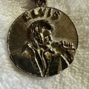 Vintage Elvis Presley "King of Rock" Medaillon Anhänger - Bild 1 von 3