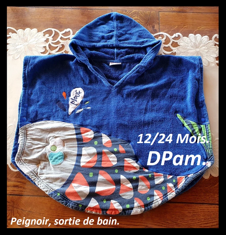 Peignoir forme pancho, DPam T: 12/24 mois - Photo 1/4