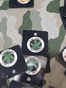 Dr. Dre The Chronic Rap Hip Hop Insignia Botón Pinback Nuevo de Colección - Imagen 1 de 1